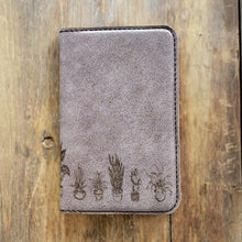 Load image into Gallery viewer, Leather Journals