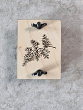 Load image into Gallery viewer, Flower Press