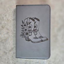 Load image into Gallery viewer, Leather Journals
